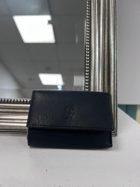 Črna drobižnica ali manjša denarnica