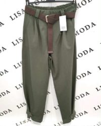 Kompaktne hlače z gumbom