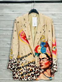Blazer z živalskimi vzorci