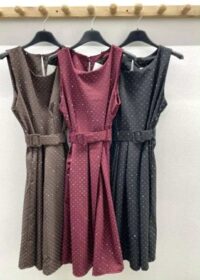 Elegantna obleka s kristalčki