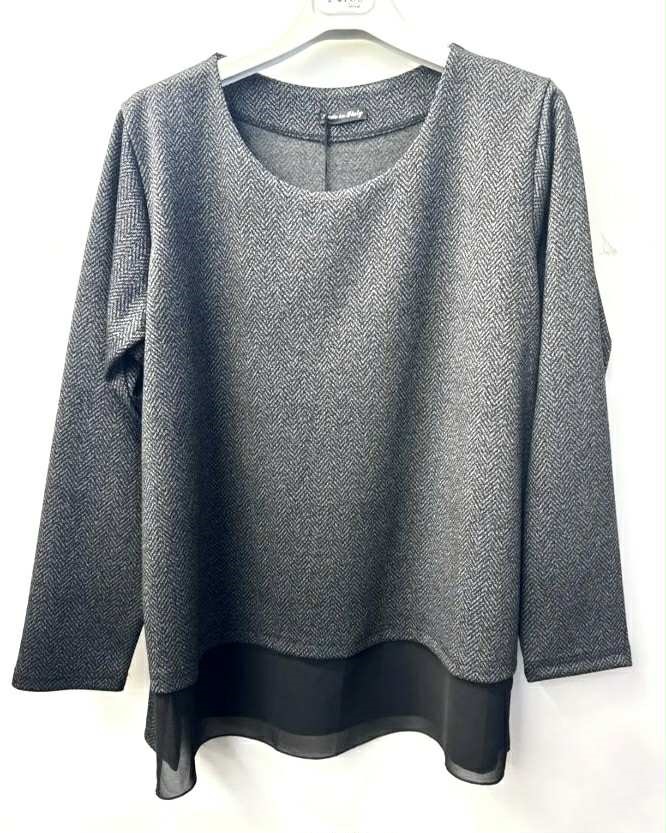 Siva vzorčasta bluza