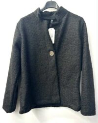 Črna jakna z gumbom