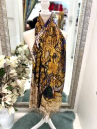 Rumeno-vijoličen lahkoten šal