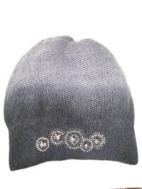 Siva pletena kapa z bleščicami
