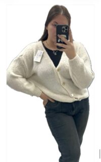 Pletena jopa z gumbi