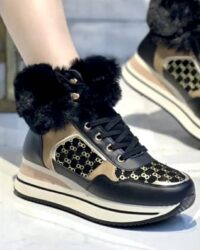 Topli črni gležnjarji